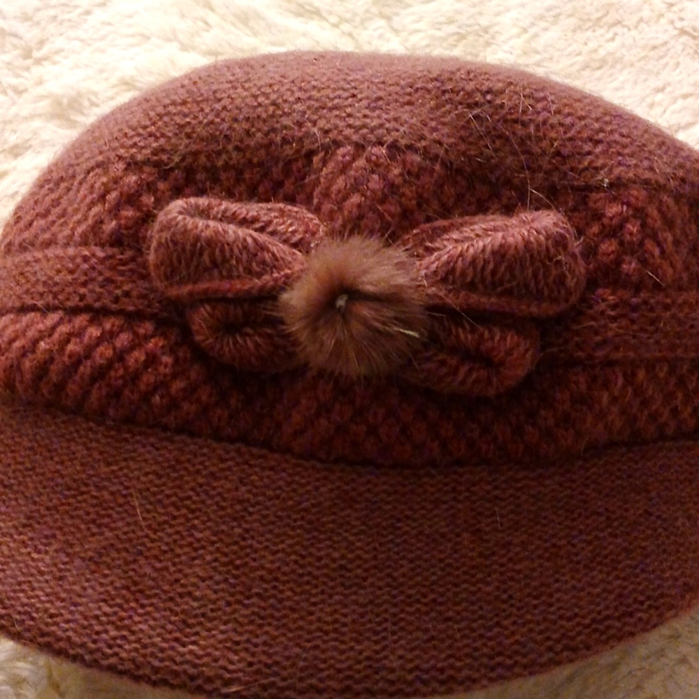 Beret Hat! - Picture 6 of 6